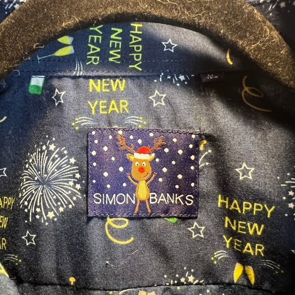 Simon Banks Shirt Mens Medium Button Up Happy New Year Print Party Holiday Blue - Picture 4 of 9